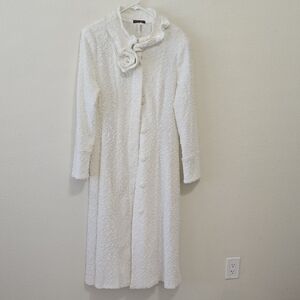 Design Today's Vintage White Textured Women's Coat 1X